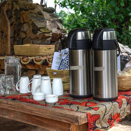 Usa River Dolly Farm & River Camp, Luxury Tents מראה חיצוני תמונה