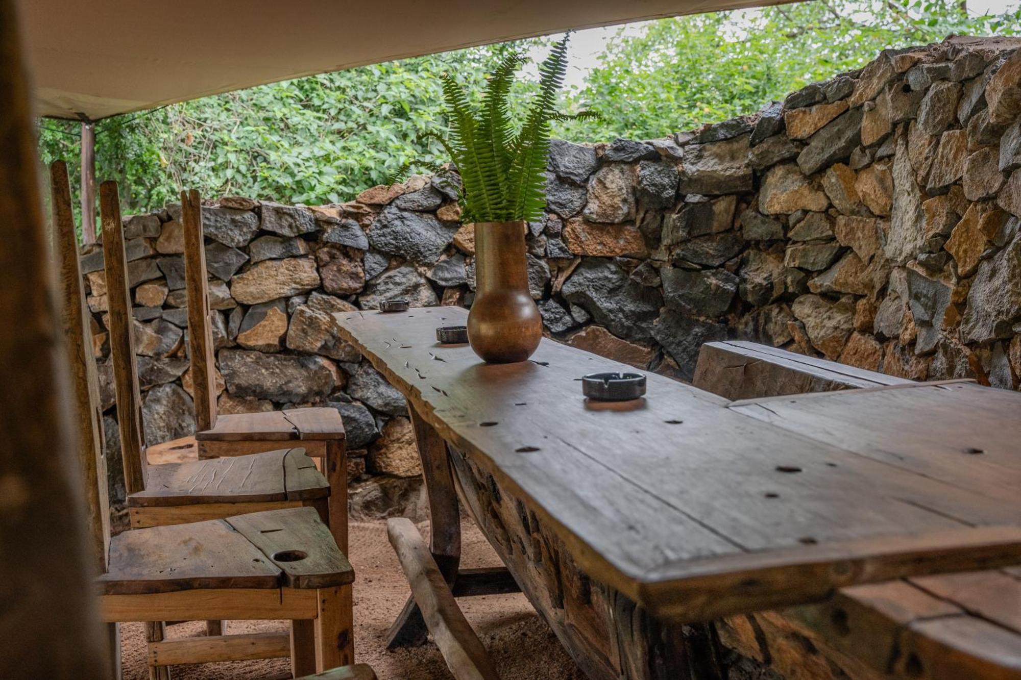 Usa River Dolly Farm & River Camp, Luxury Tents מראה חיצוני תמונה