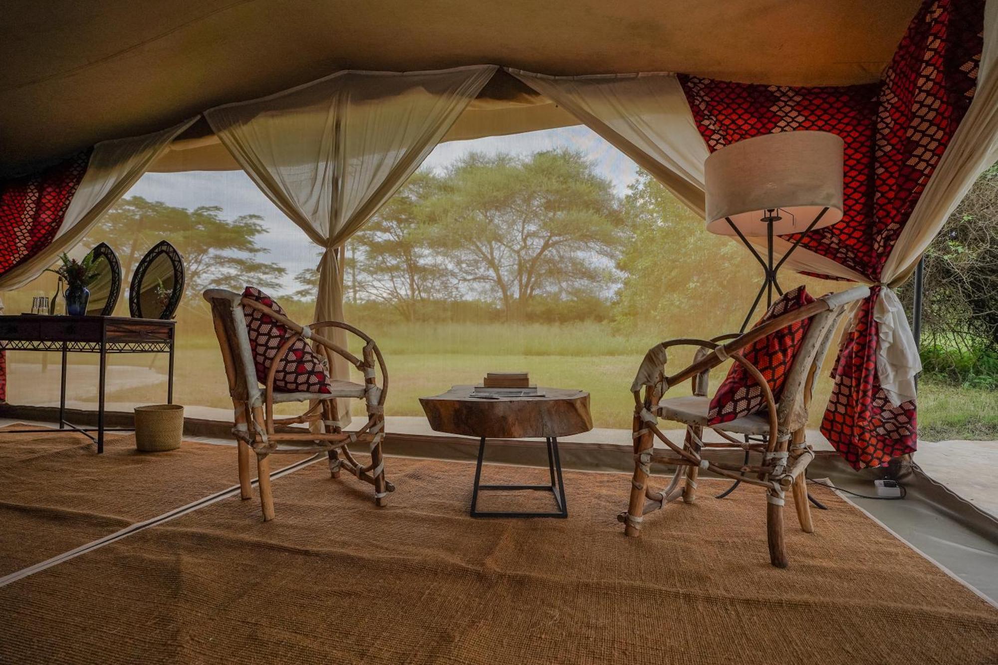 Usa River Dolly Farm & River Camp, Luxury Tents מראה חיצוני תמונה